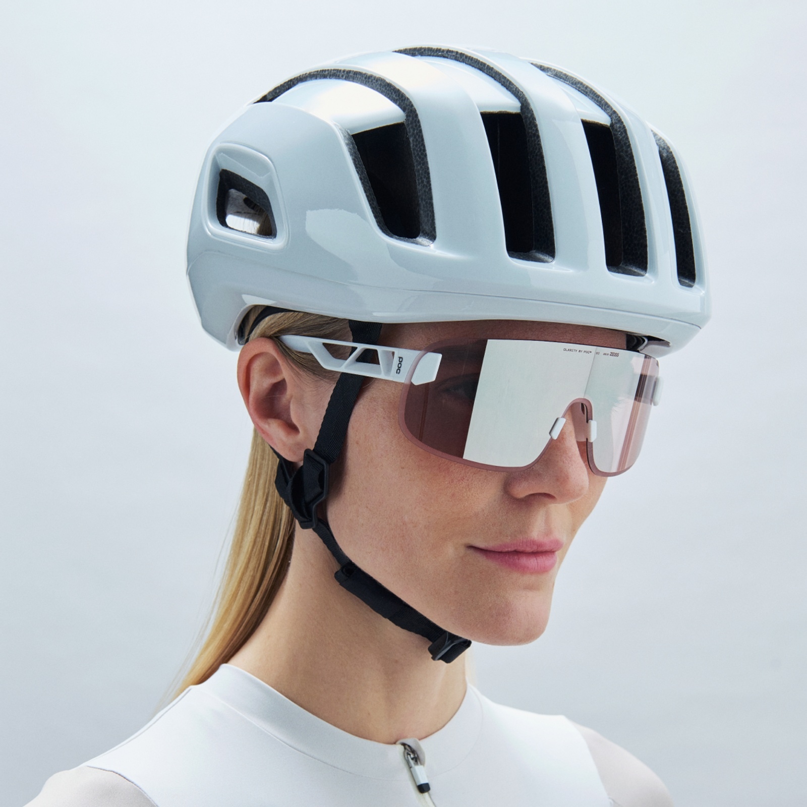 POC Cytal MIPS Helm - 8347 Hydrogen White/Uranium Black Matt - Image 5