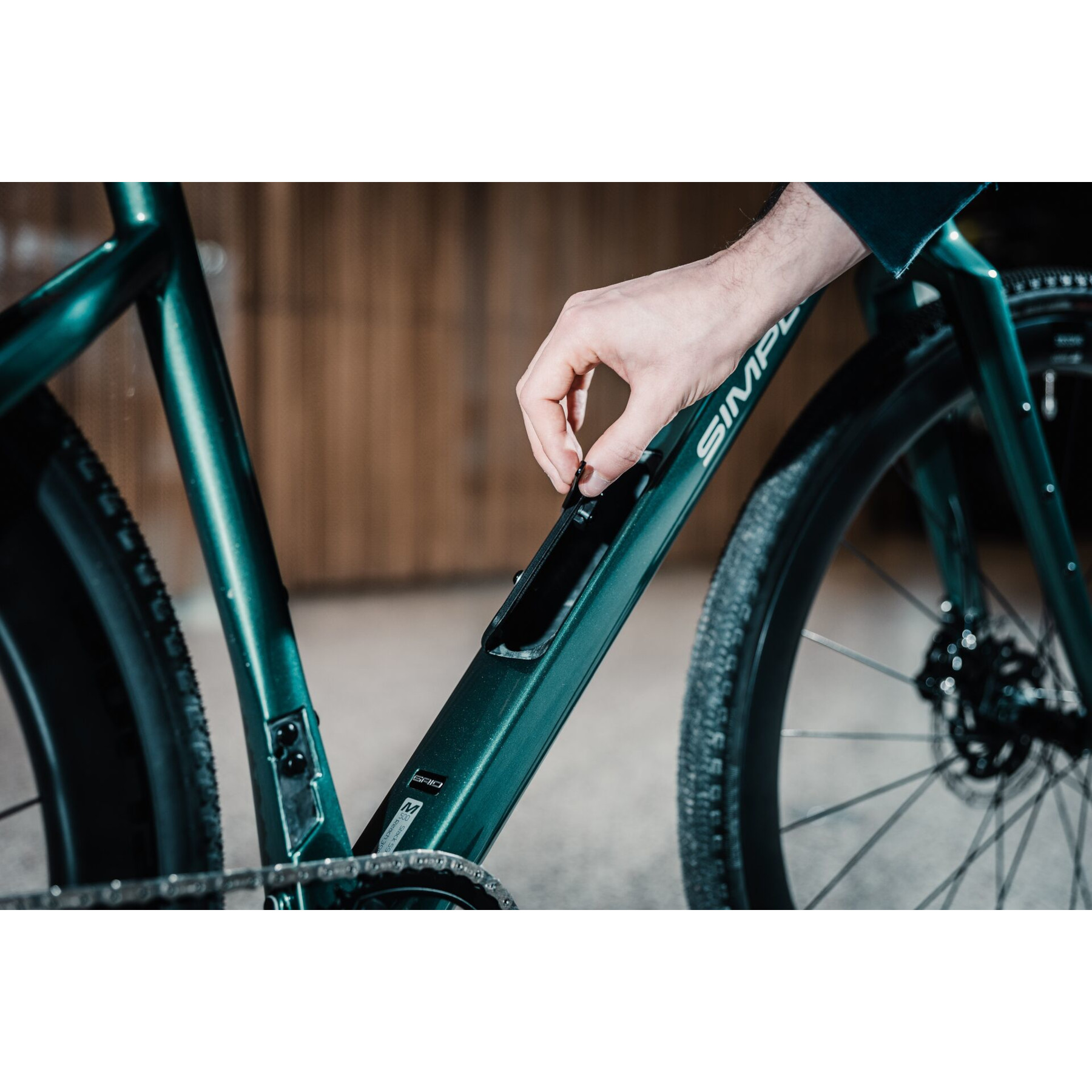 Simplon GRID CORE - Carbon Gravel Bike - 2026 - Dark Pine Green/Polished Silver Metallic - Image 5